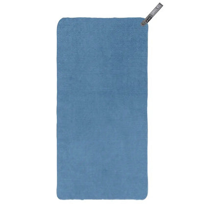 Lightweight with luxury feel: Soft, deep pile towel 