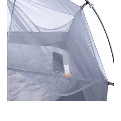 Easily attach and detach with quick-connect V-Toggles