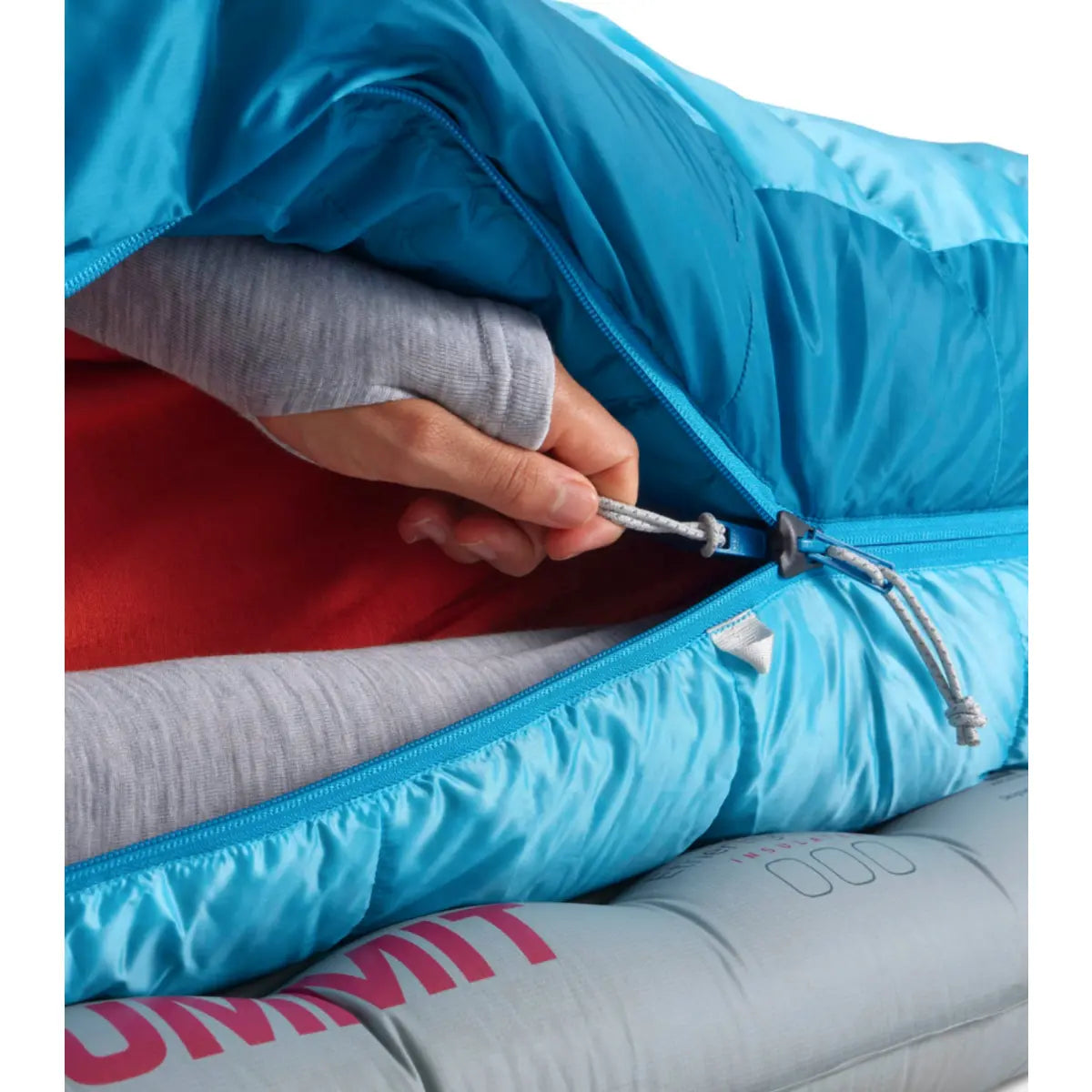 YKK #5 zippers with zipper plow provide reliable, snag-free operation