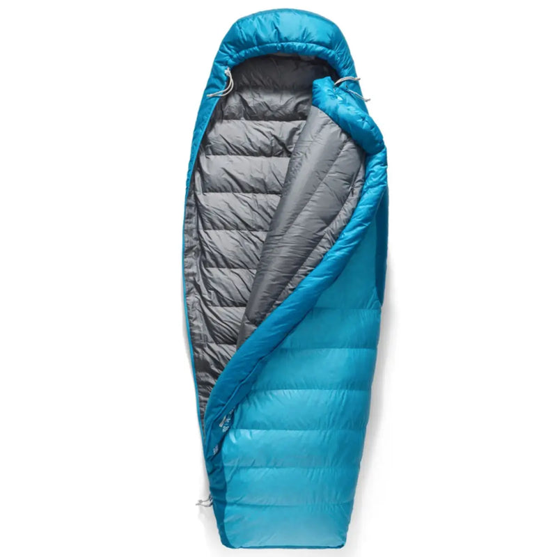 Vertical chest and horizontal chest baffles in lower half and base