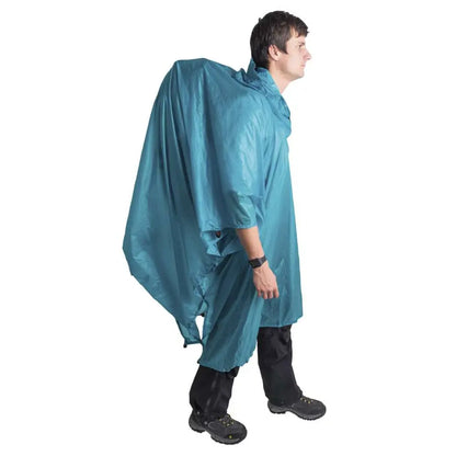 Sides snap together for rain protection when worn as a poncho
