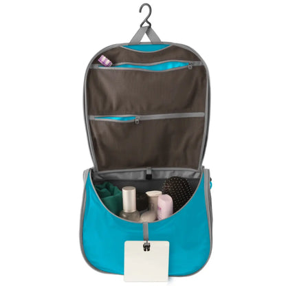 Hanging design for easy use