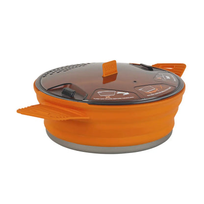 Made from flexible food grade silicone and hard anodized aluminium bases, the collapsible X-Series is light weight, compact and durable