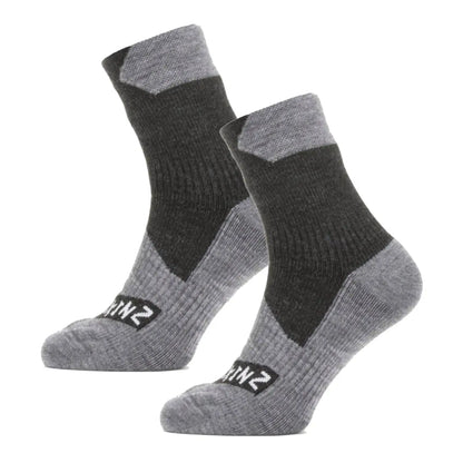  Sealskinz Waterproof All Weather Ankle Length Socks - Black / Grey - Large