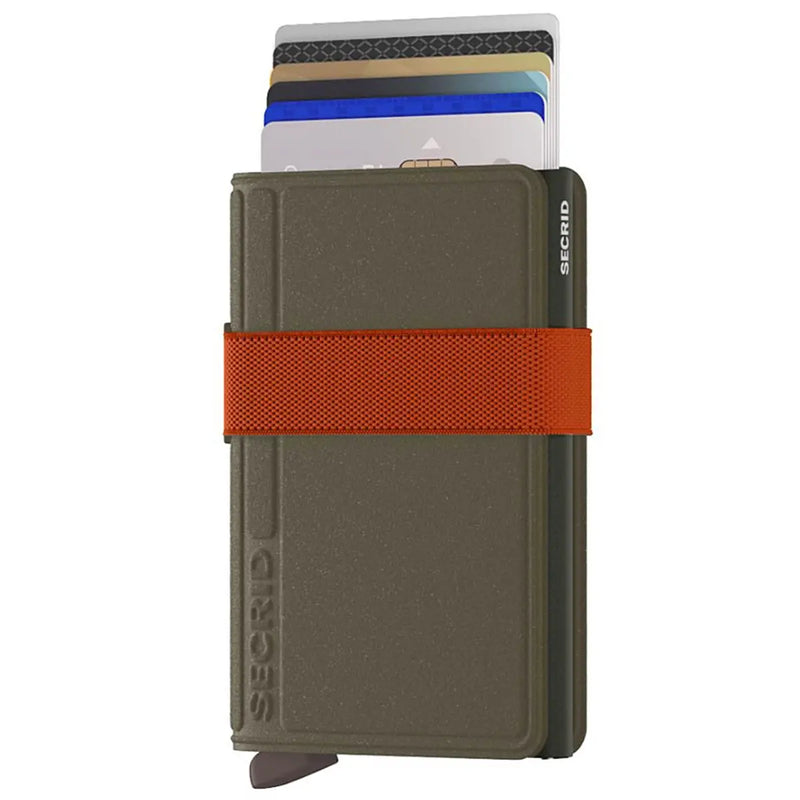 Mechanism inside slightly separates your cards, preventing damage to chips and magnetic strips