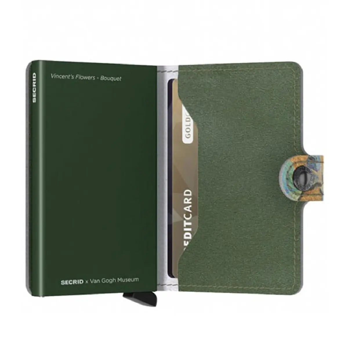 Features press stud closure