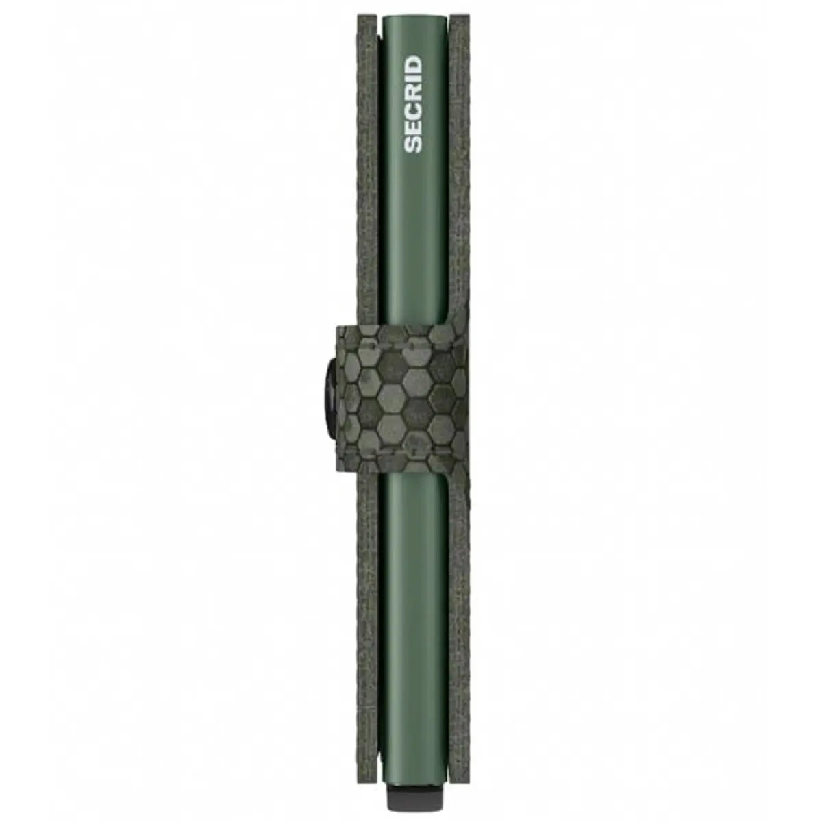 Features press stud closure