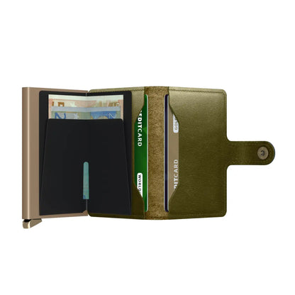 Includes two interior pockets for holding cards, notes, receipts, business cards 