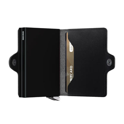 Includes interior pockets for holding 4 extra cards, notes, receipts, business cards