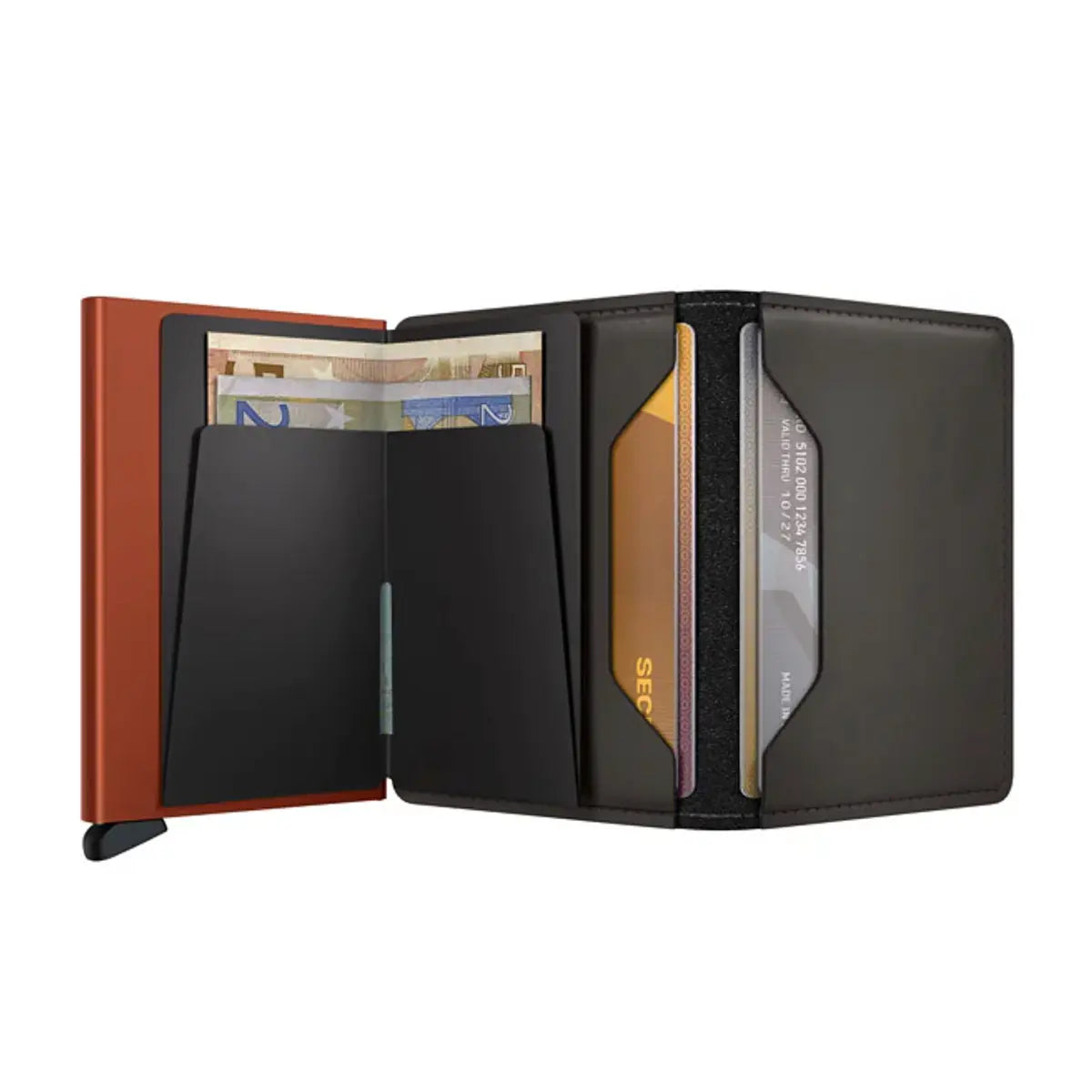  The open exterior is designed extra wide to accommodate cards, banknotes and receipts