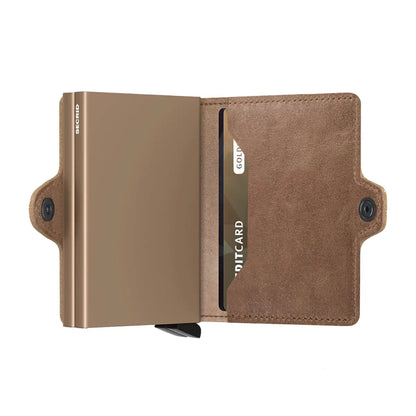 Includes interior pockets for holding extra cards