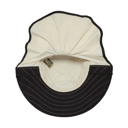 The Shade Goddess offers a significant amount of size adjust-ability due to the elastic cape and sizing system