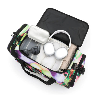 Large main compartment