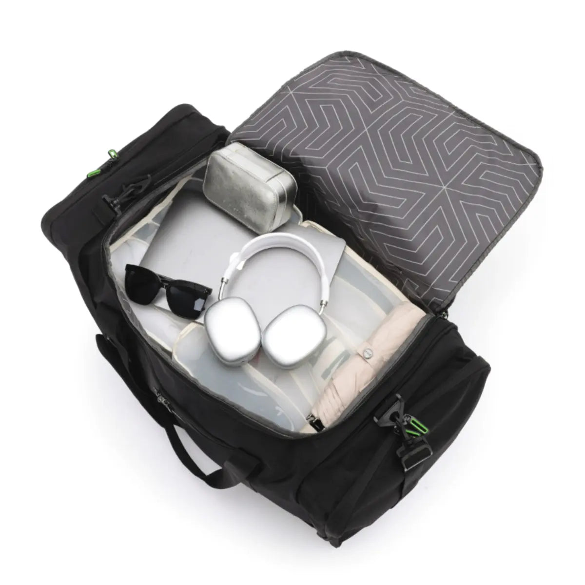 Large main compartment