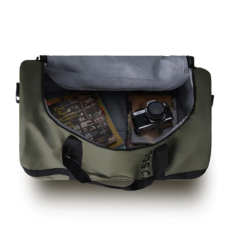 Large main compartment