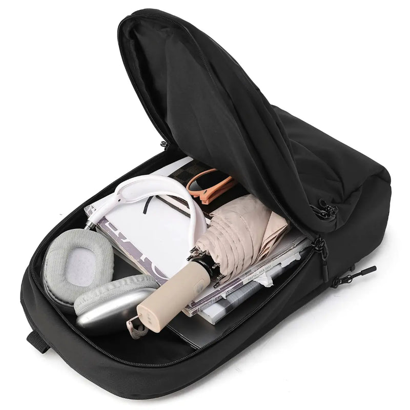 Tosca Delta 76 cm Wheeled Duffle with Removable Backpack - Black