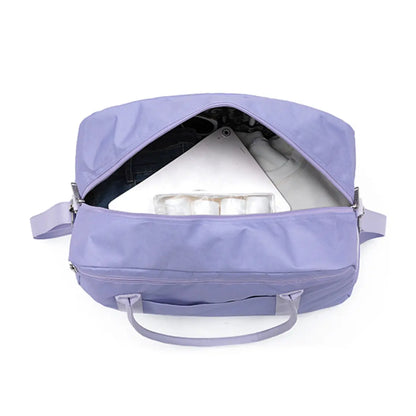 Three smart pockets, one exterior and two interior