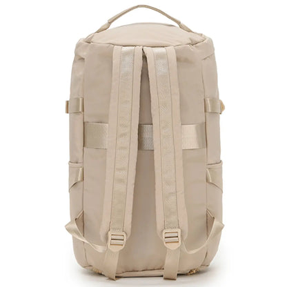 Luggage sleeve on the rear of the bag