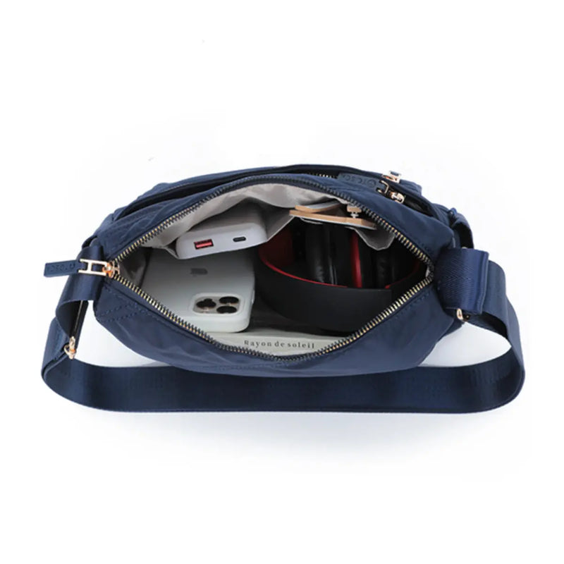 Zippered front pocket