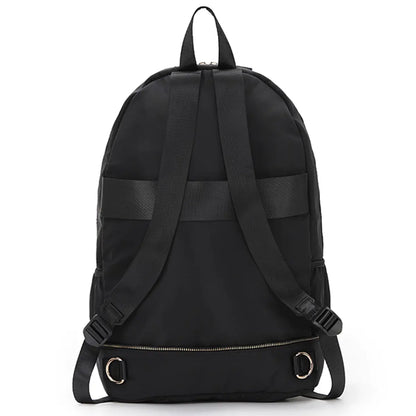 Luggage sleeve on the rear of the bag