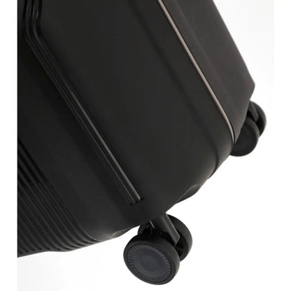 4 x spinner wheels for easy maneuverability