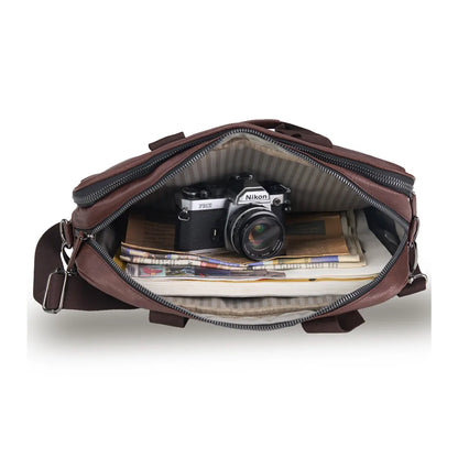 Large main compartment