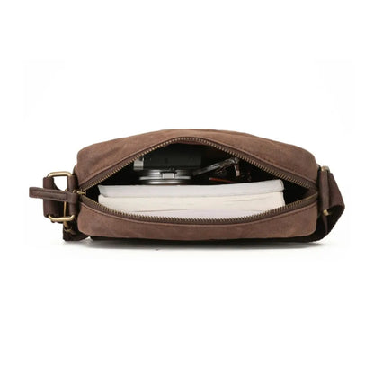 Large main compartment