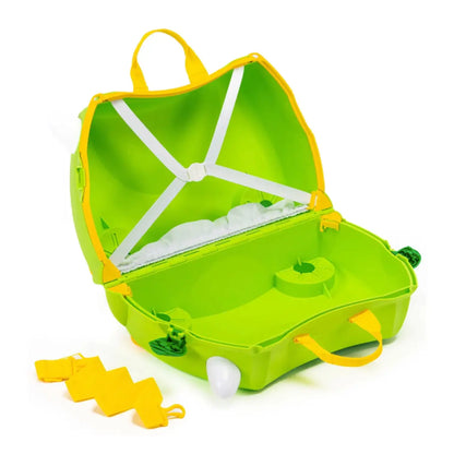 18 litres of space to pack favourite toys and games