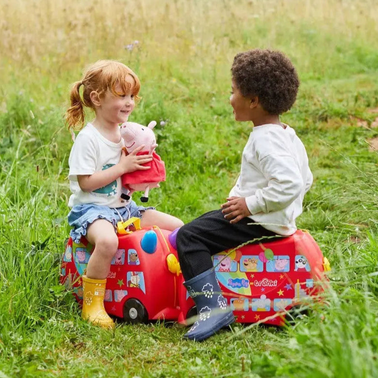 Trunki Peppa Pig - Ride on Suitcase / Carry-on Bag - Red