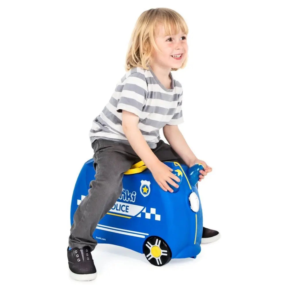 Horn grips - Take control, grab the horns to steer your Trunki