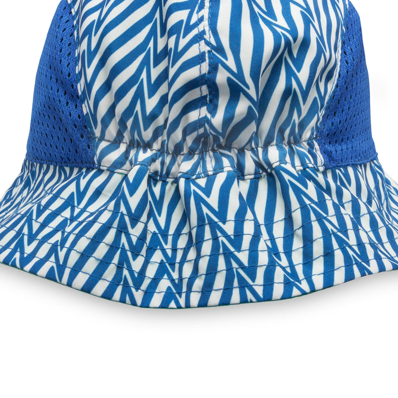 Sunday Afternoons Infant SunFlip Reversible Cap: neck cape