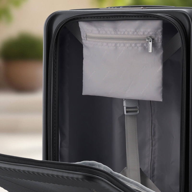 Samsonite Zipprix FT: organised inside