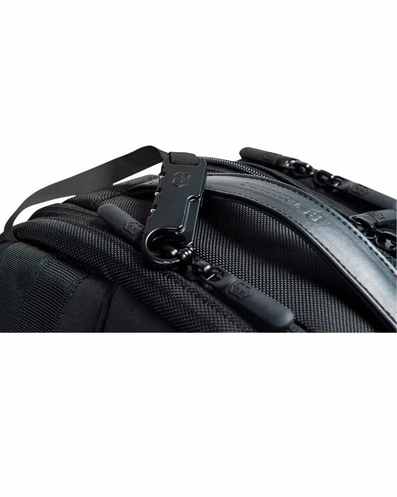altmont 3.0 everyday laptop backpack Victorinox Altmont 3.0 Laptop Backpack Swiss Army – Travel Universe
