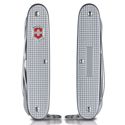 With anodised aluminium scales for superior durability