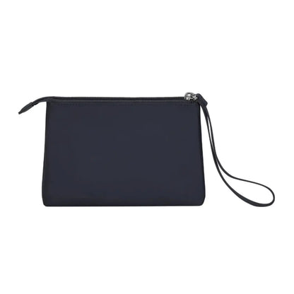 Removable go-to pouch doubles as a wristlet clutch