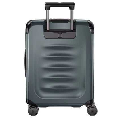 Dual-caster wheels feature soft tread offering ideal traction 