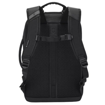 Sternum strap and adjustable shoulder straps