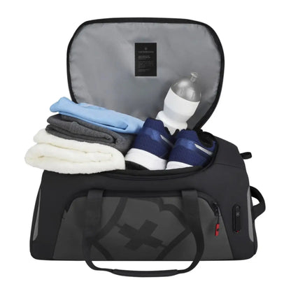 Outside zippered pockets