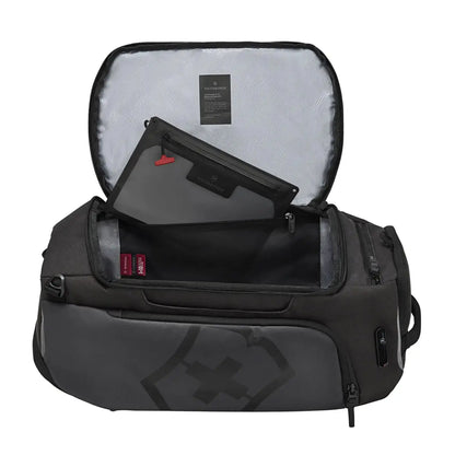 Large main compartment