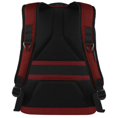 Padded adjustable shoulder straps and airflow channels ensure optimum carrying comfort