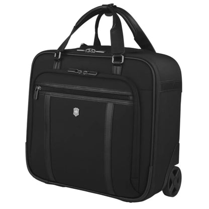 Quick access front pocket