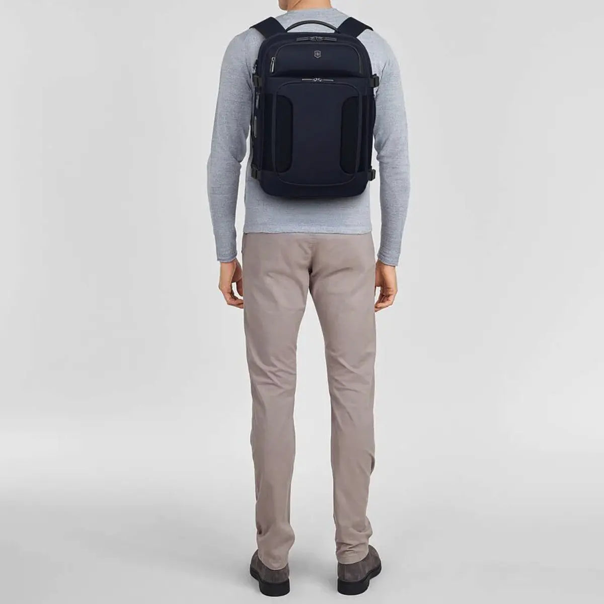 Victorinox Werks Traveler 7.0 - 15.6’’ Laptop Boarding Backpack - Navy Blue