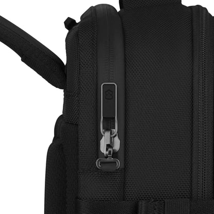 Victorinox Werks Traveller 7.0 - 55 cm Frequent Flyer Carry-On Suitcase - Black