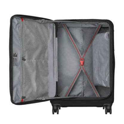 Compression straps stabilize your belongings