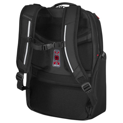 Adjustable, padded shoulder straps for maximum comfort