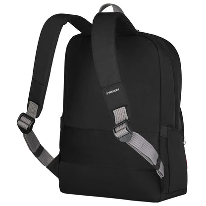 Adjustable, padded shoulder straps for maximum comfort