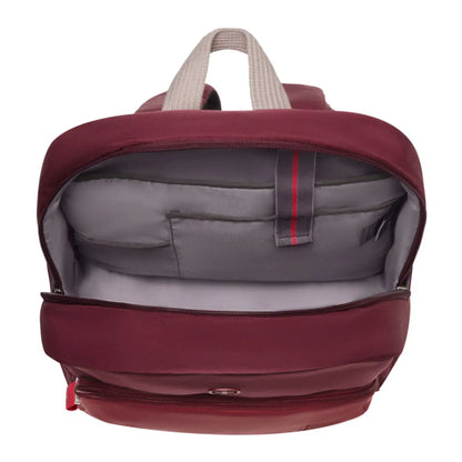 Interior zippered pocket with fleece lining that prevents scratching of your items