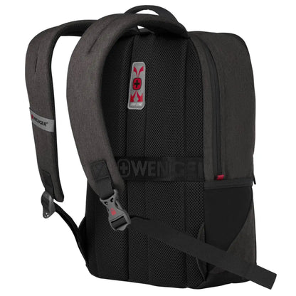 Airflow back padding keeps wearer cool