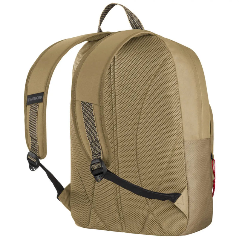 Adjustable, padded shoulder straps for maximum comfort