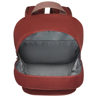 Spacious main compartment